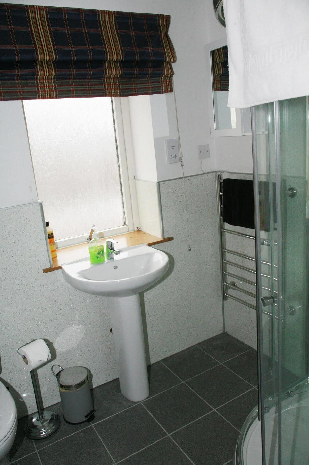 Glenlochy Nevis Bridge Apartments Fort William Exterior foto
