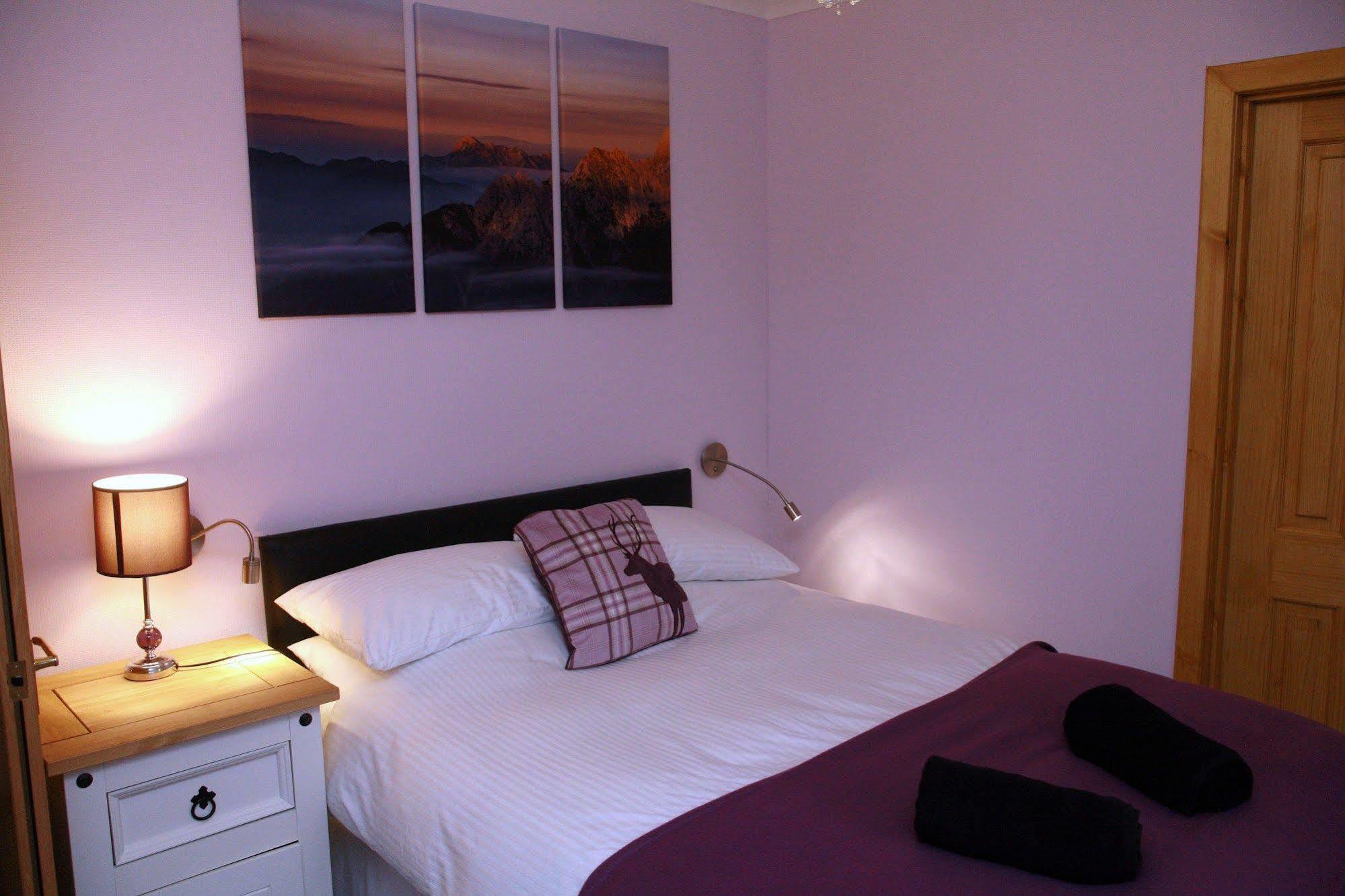 Glenlochy Nevis Bridge Apartments Fort William Exterior foto