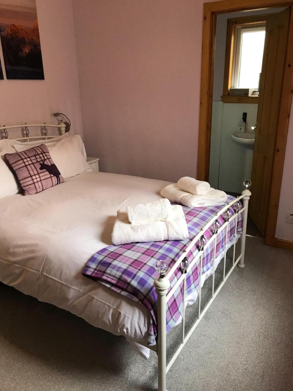 Glenlochy Nevis Bridge Apartments Fort William Exterior foto